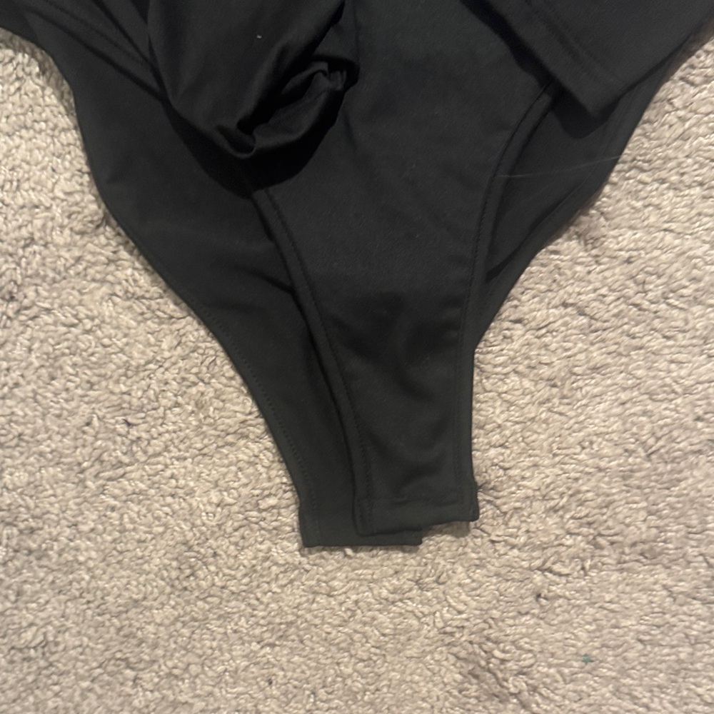 Black Long Sleeve Bodysuit - Picture 4 of 6